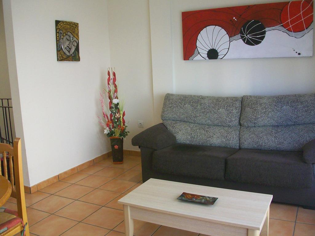 Apartamentos Par Tres - Oliva Nova Quarto foto