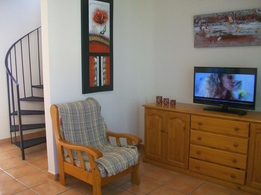 Apartamentos Par Tres - Oliva Nova Exterior foto