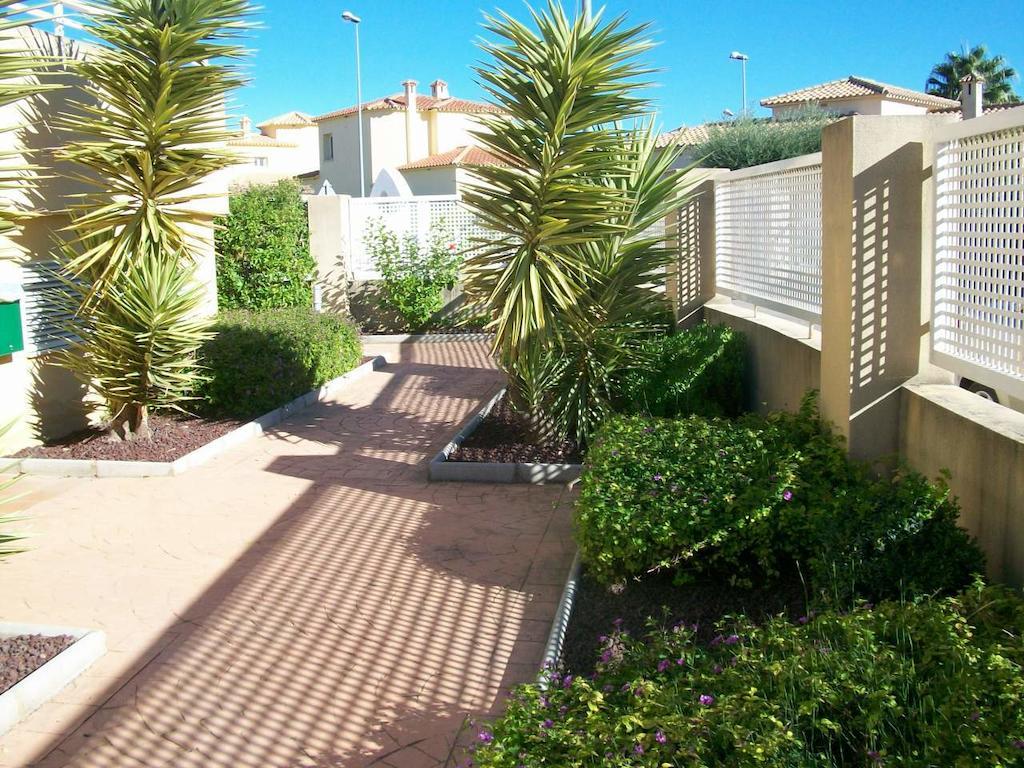 Apartamentos Par Tres - Oliva Nova Exterior foto